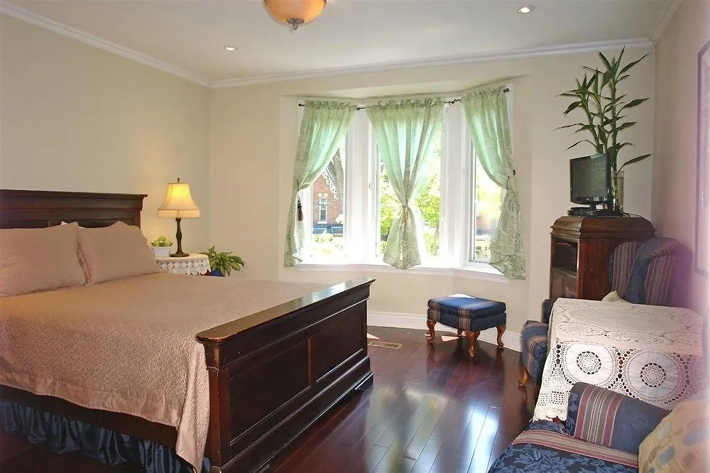 Hotel A Seaton Dream Toronto