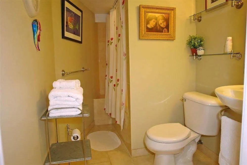 Hotel A Seaton Dream Toronto 2*,  Kanada